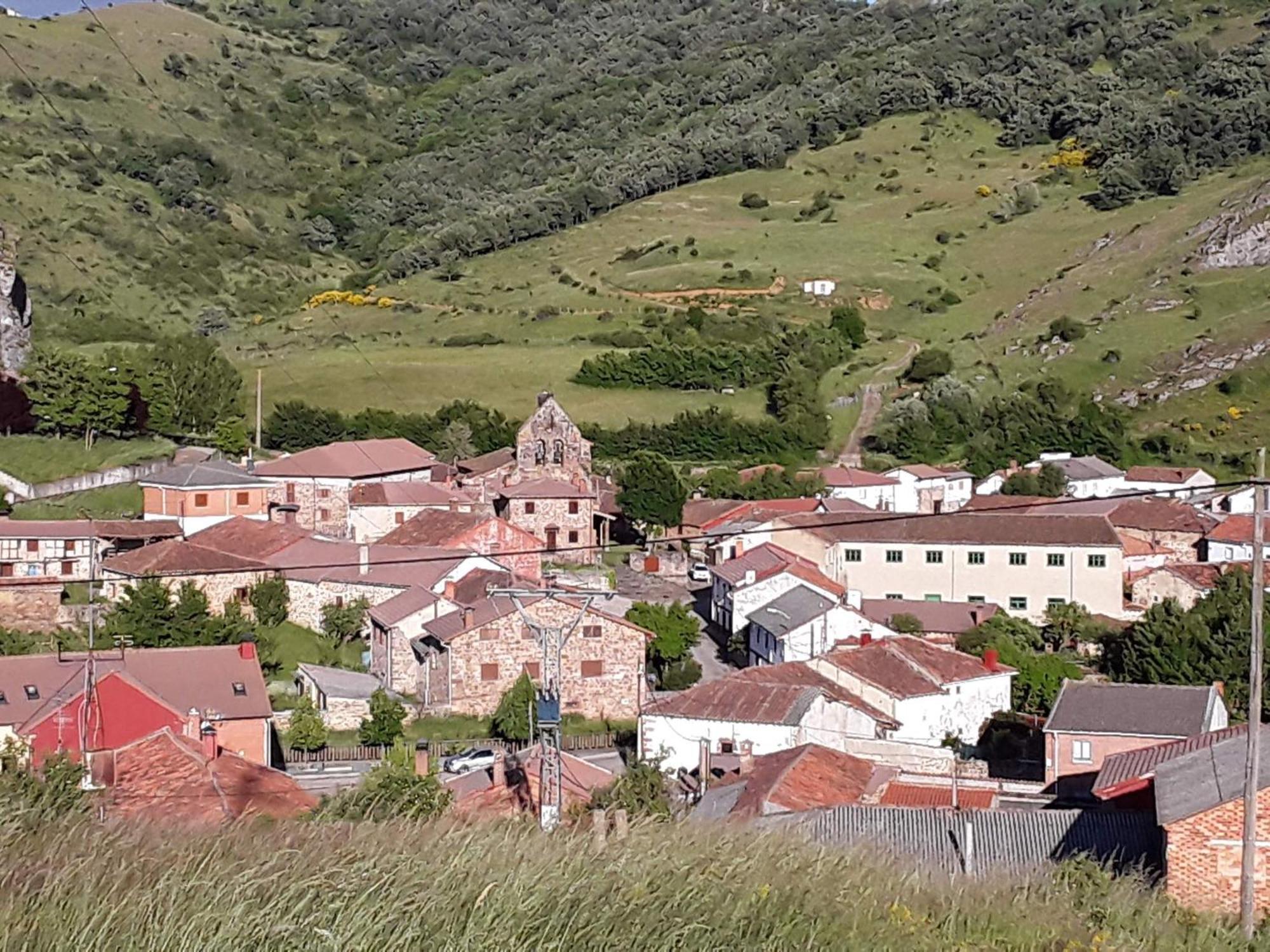 Casa Entrenidos Pensionat Mudá Exteriör bild